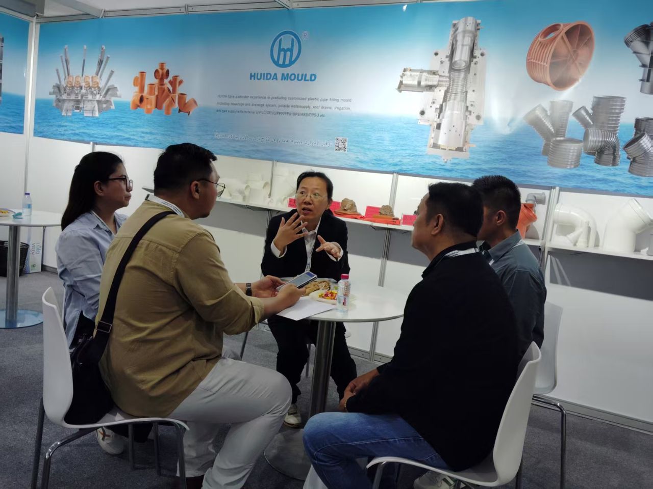 هويدا السعودية (1)